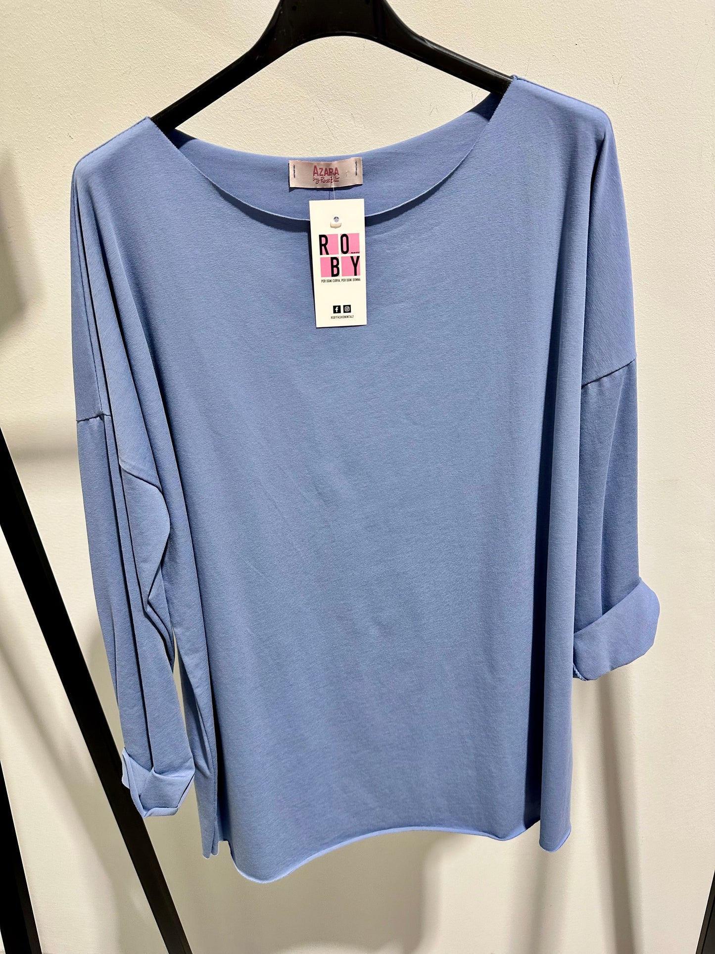 MAGLIETTA BASIC TAGLIO LASER CURVY