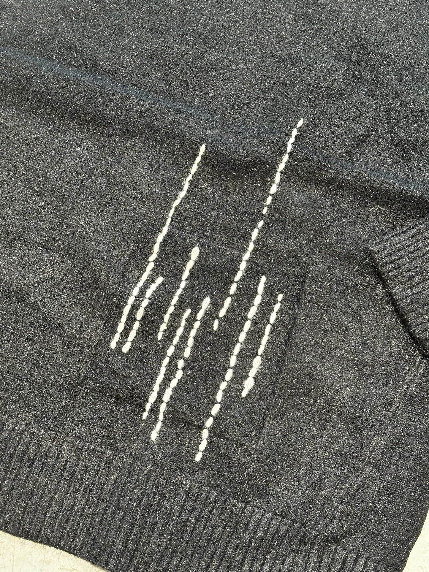 MAGLIONE OVER GRAFFI