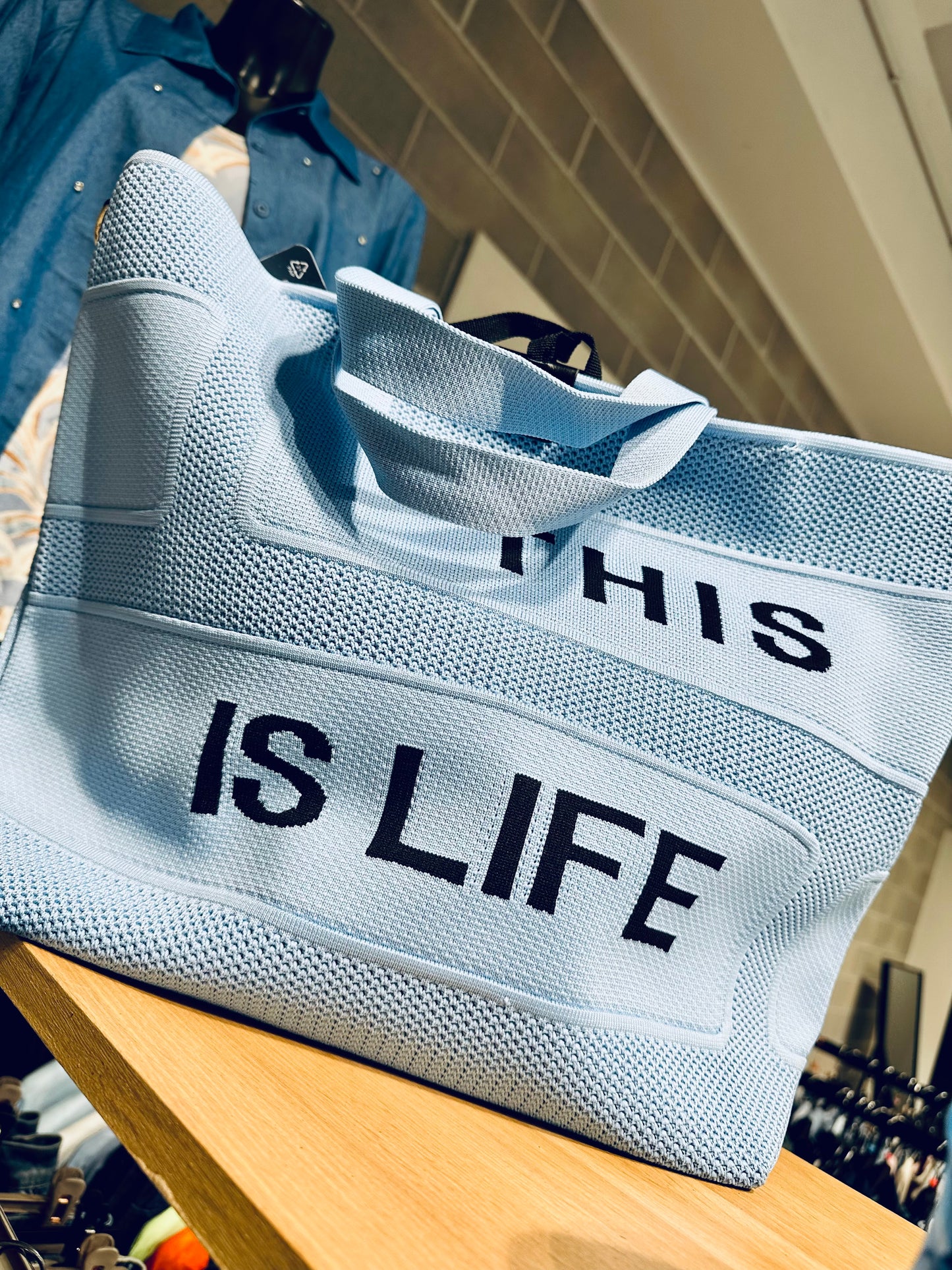 BORSA “THIS IS LIFE”