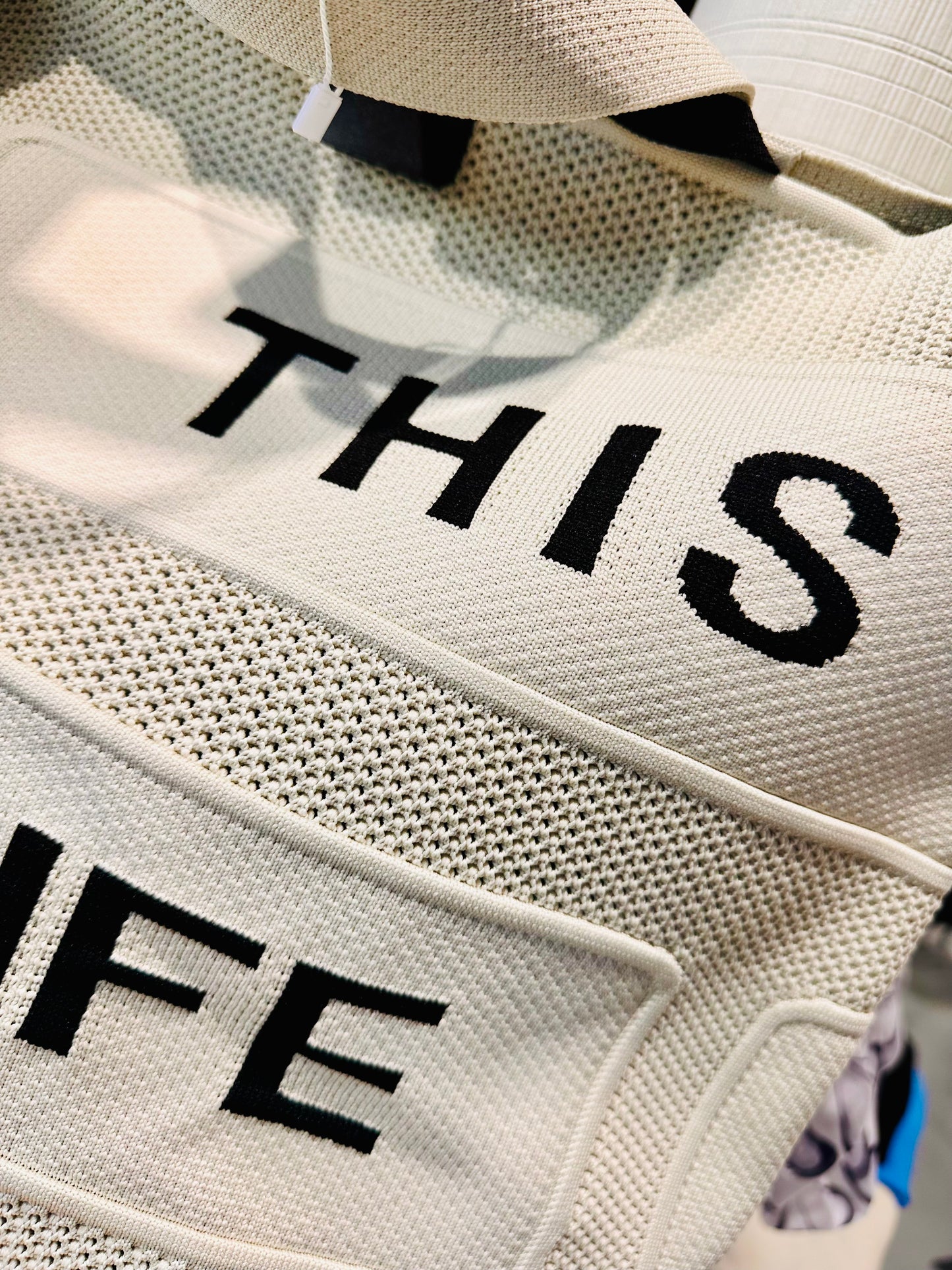 BORSA “THIS IS LIFE”