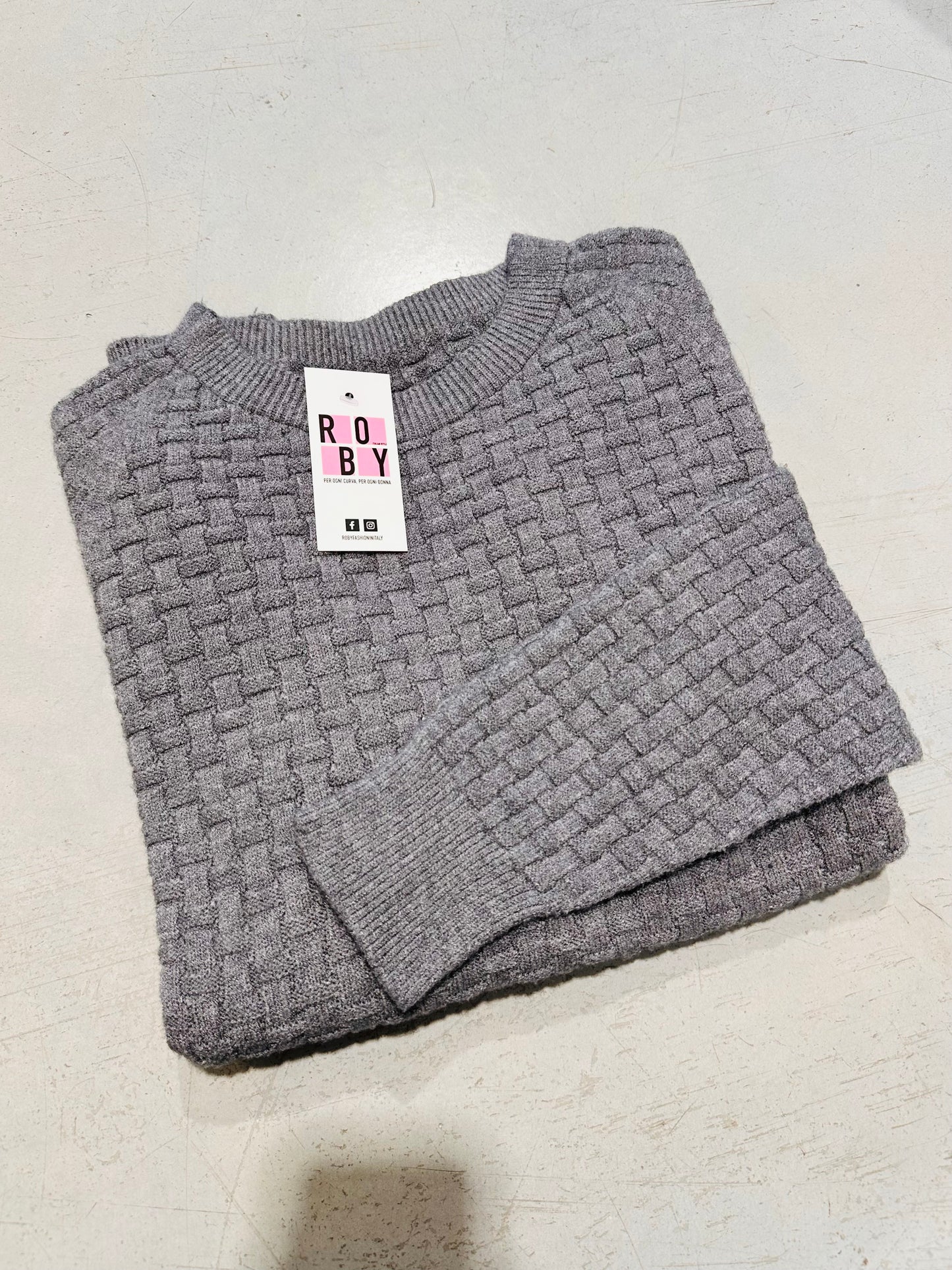 MAGLIONE INTRECCIATO