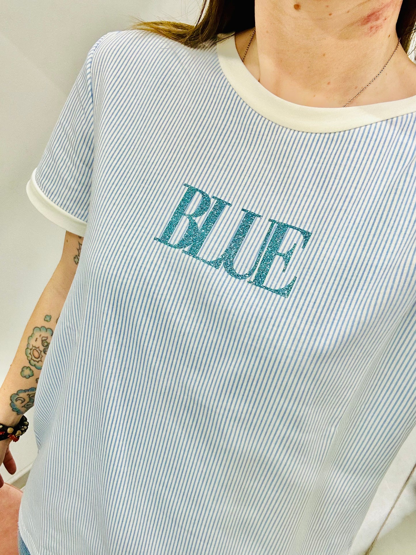 T-SHIRT COLORE