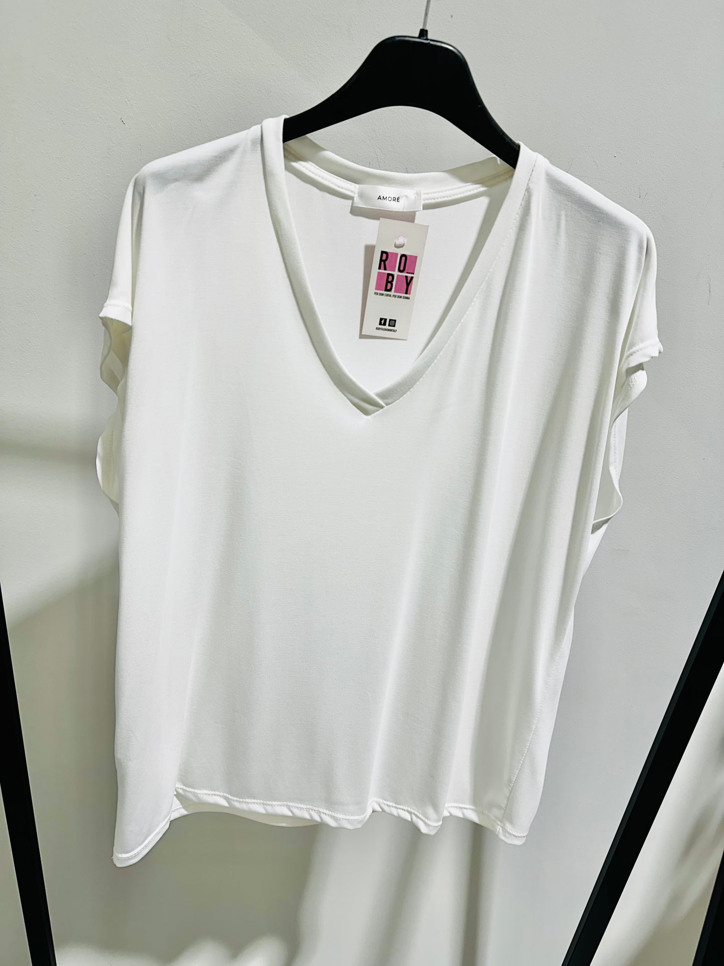 T-SHIRT FLUIDA SCOLLO V
