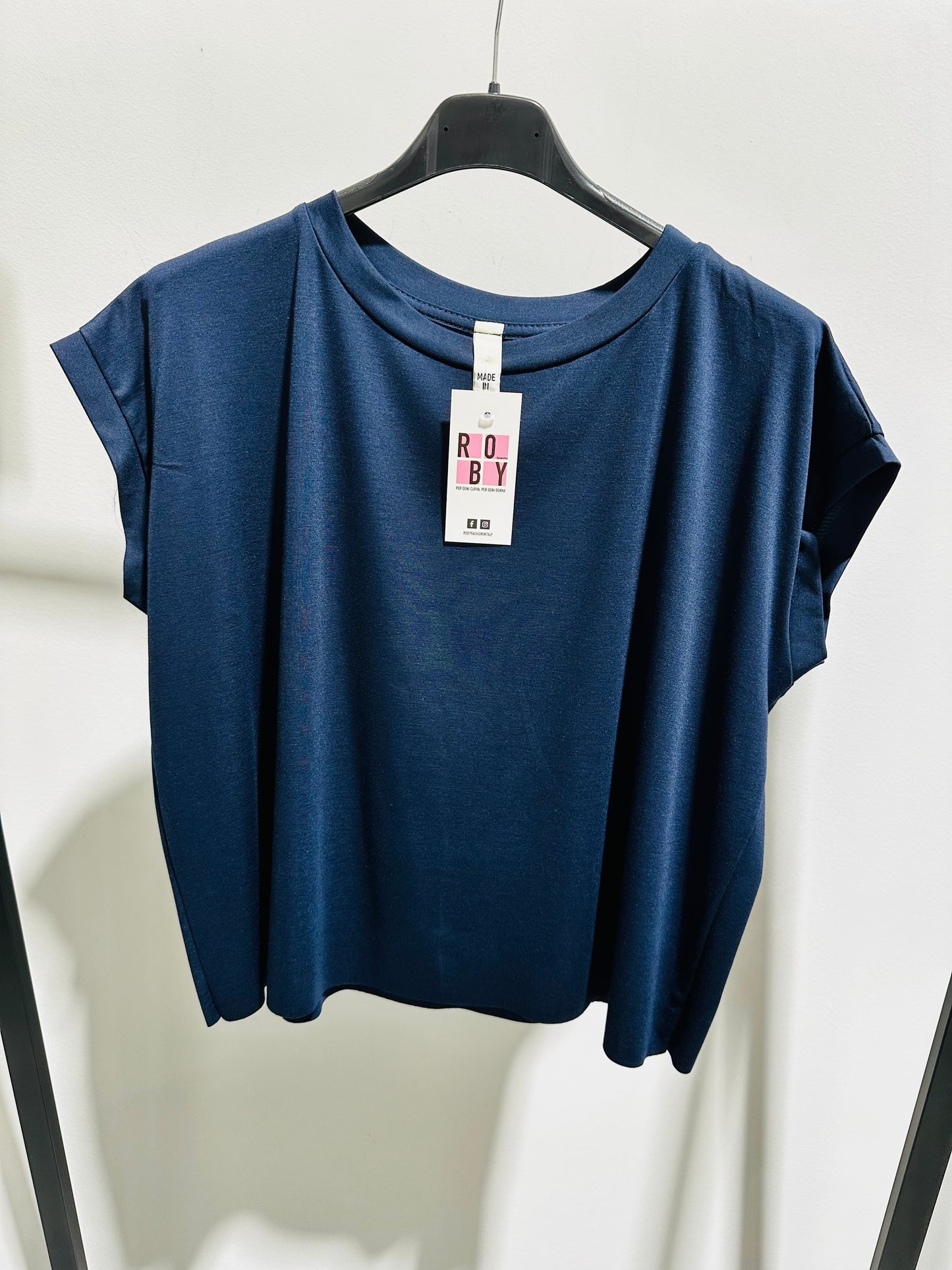 T-SHIRT CROP BASIC VISCOSA