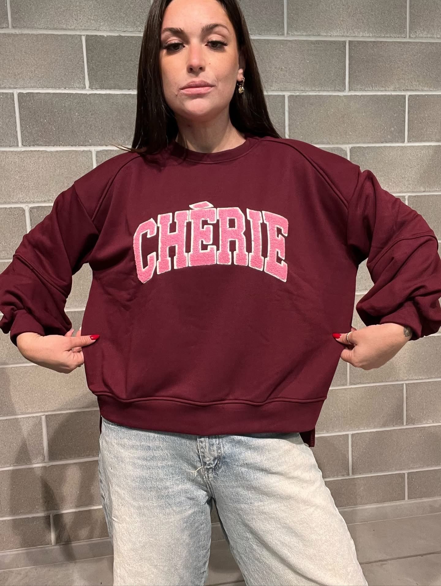 FELPA OVERSIZE “CHĒRIE”