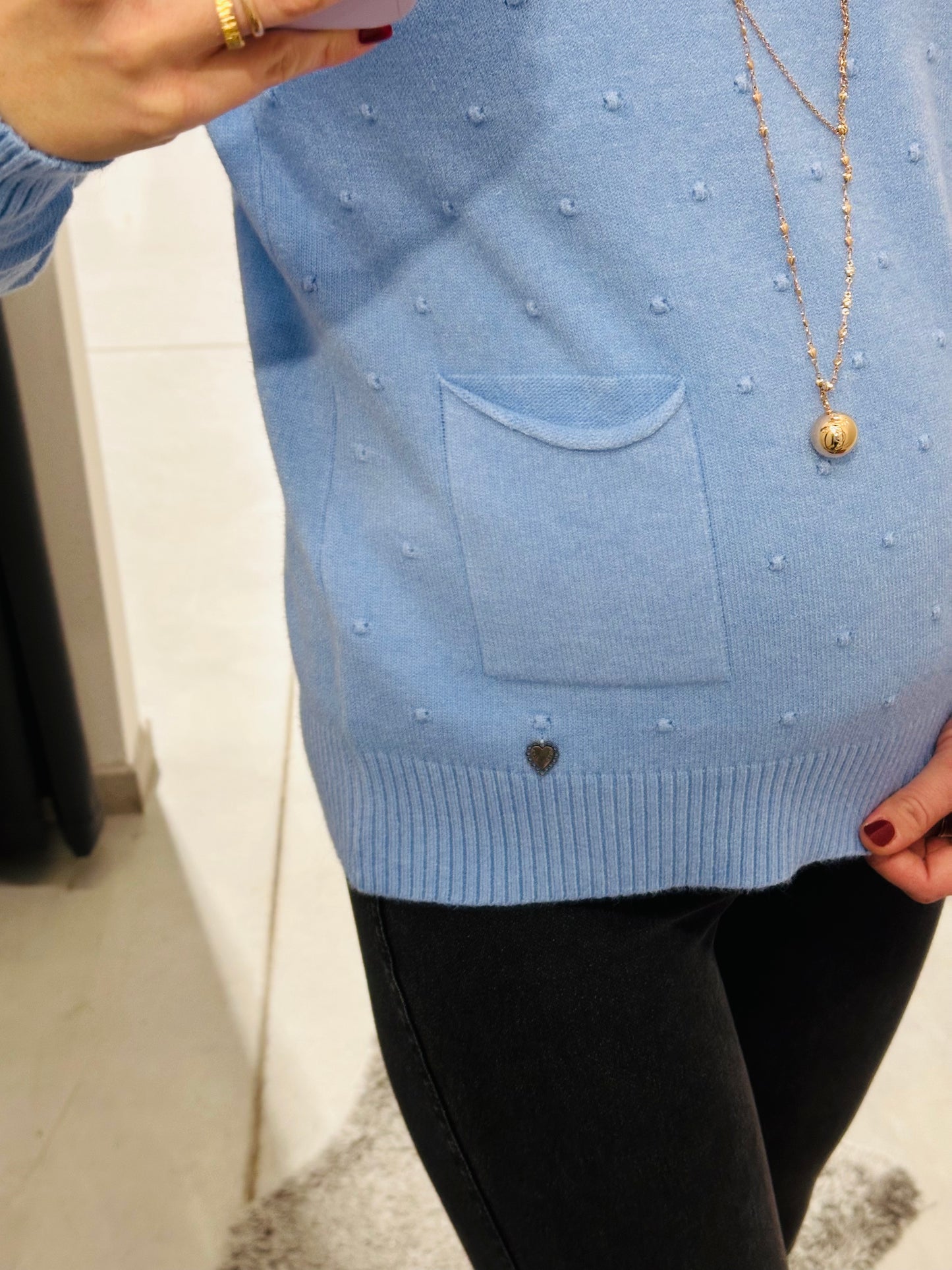 MAGLIONCINO PUNTINI RILIEVO