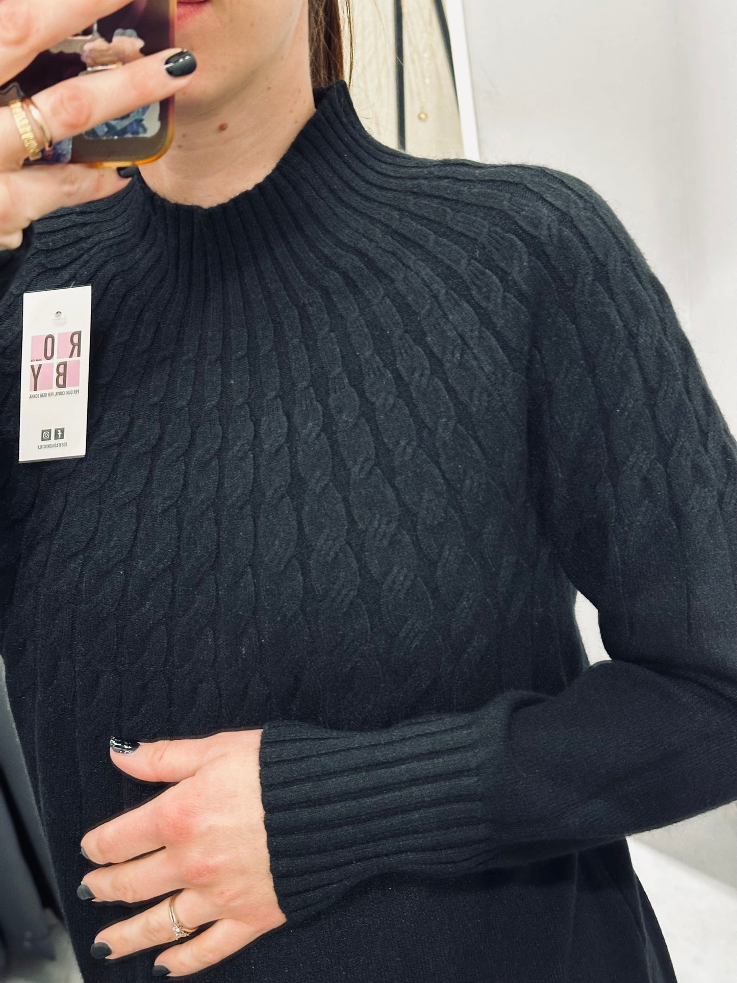 ABITO LUPETTO TRECCINE