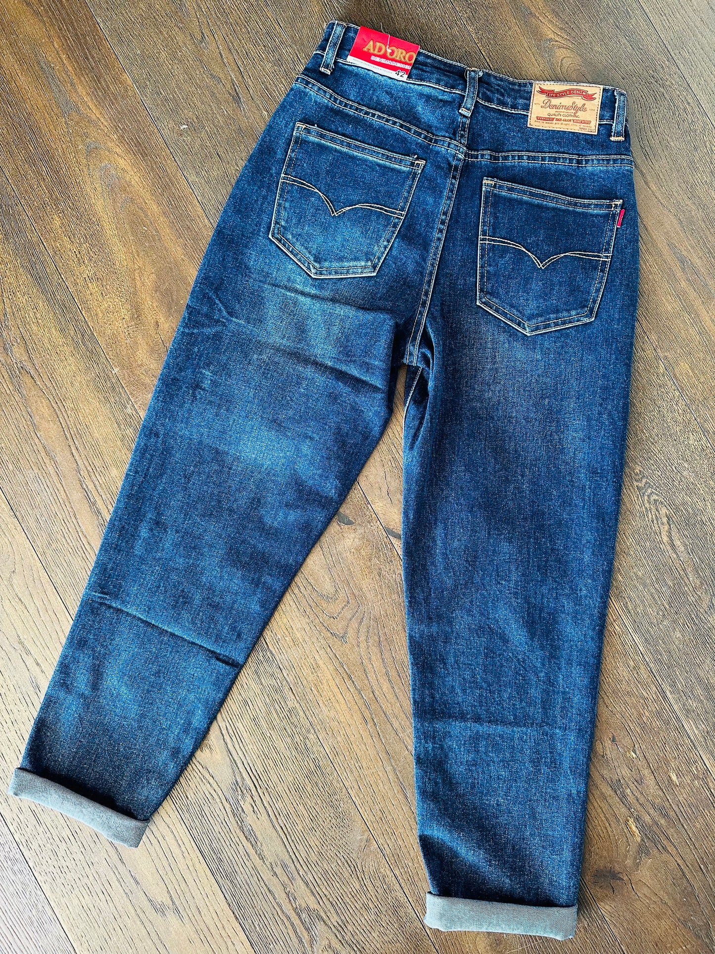 JEANS MOM FIT AD’ORO