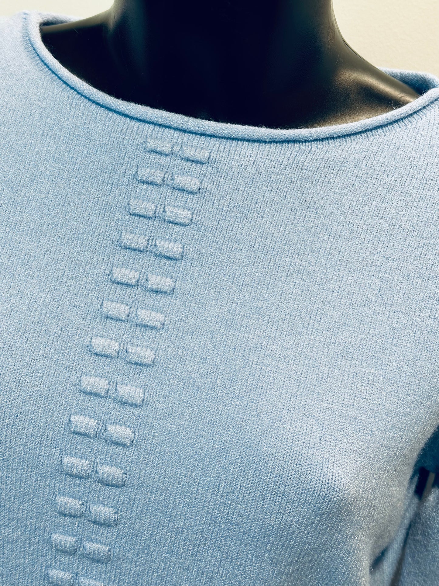 MAGLIONCINO PUNTI RILIEVO