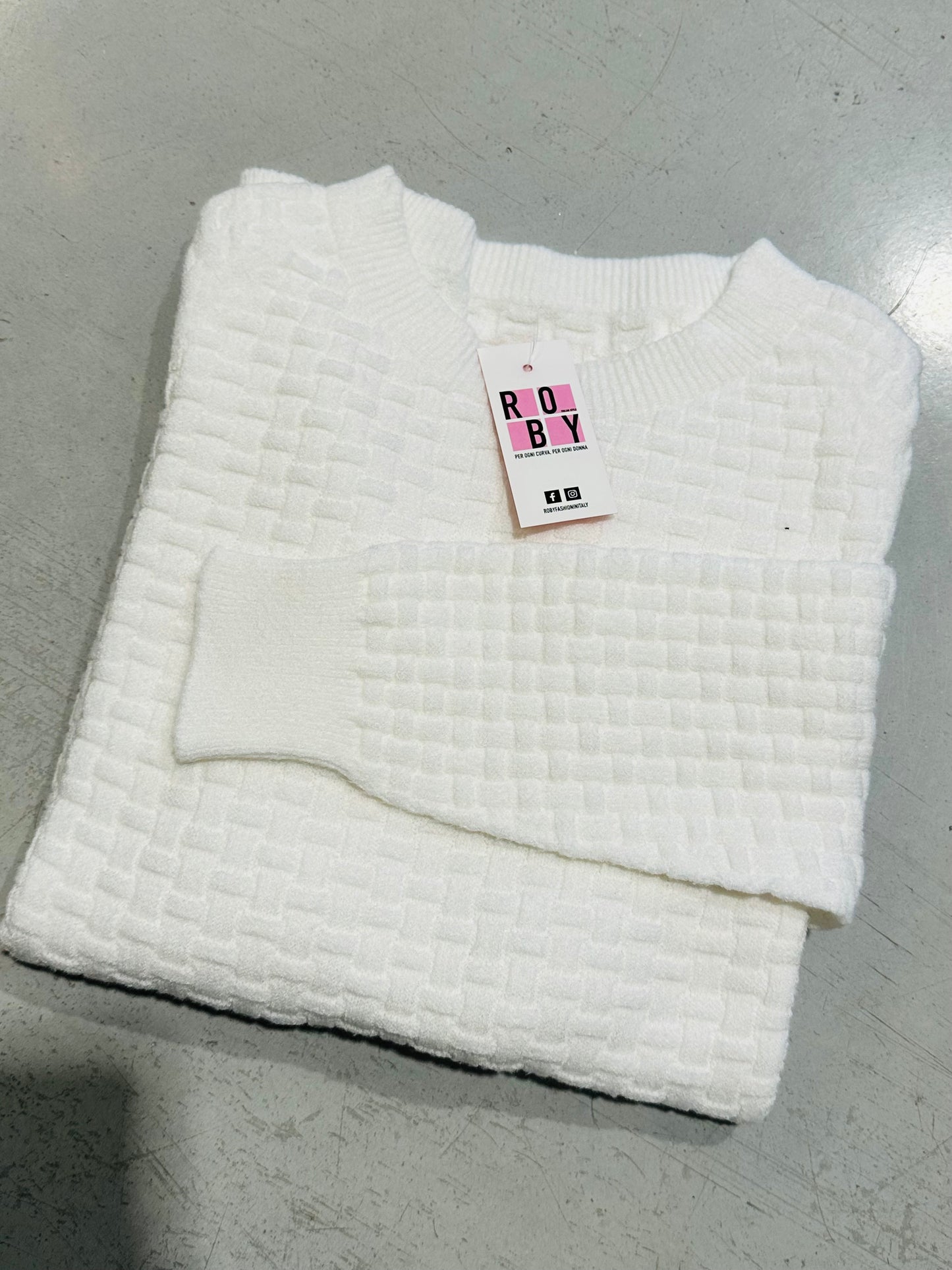 MAGLIONE INTRECCIATO