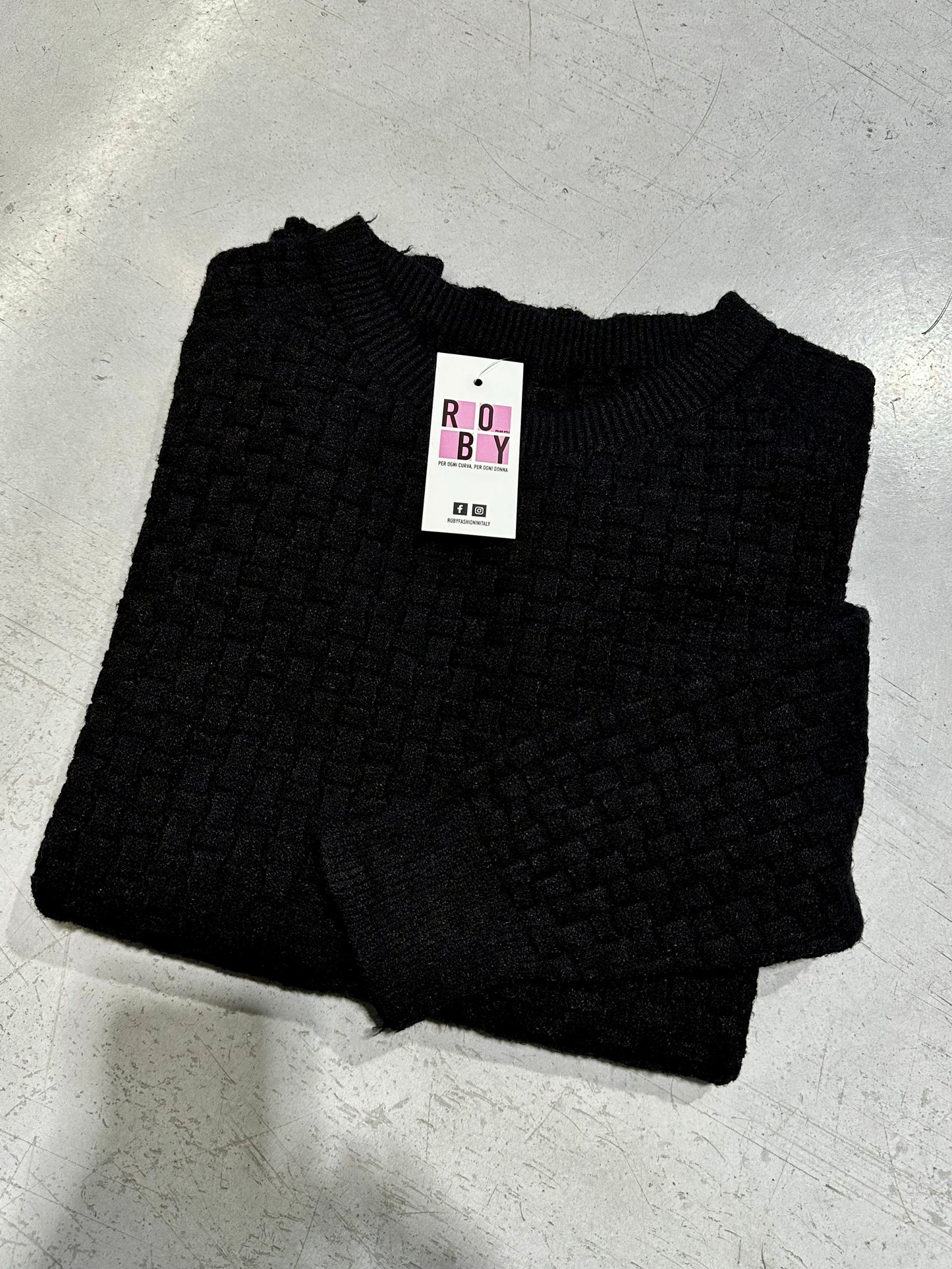 MAGLIONE INTRECCIATO