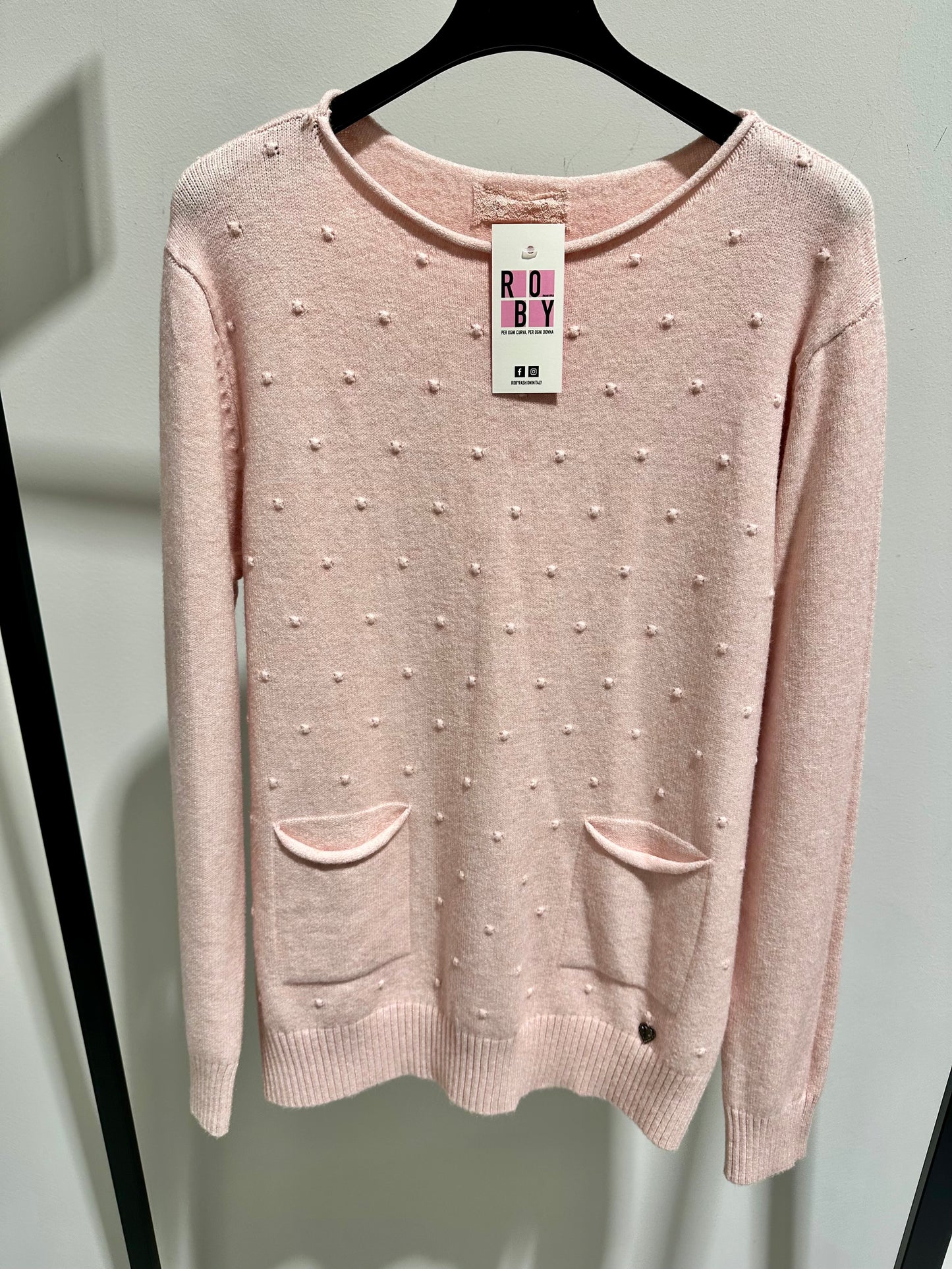 MAGLIONCINO PUNTINI RILIEVO