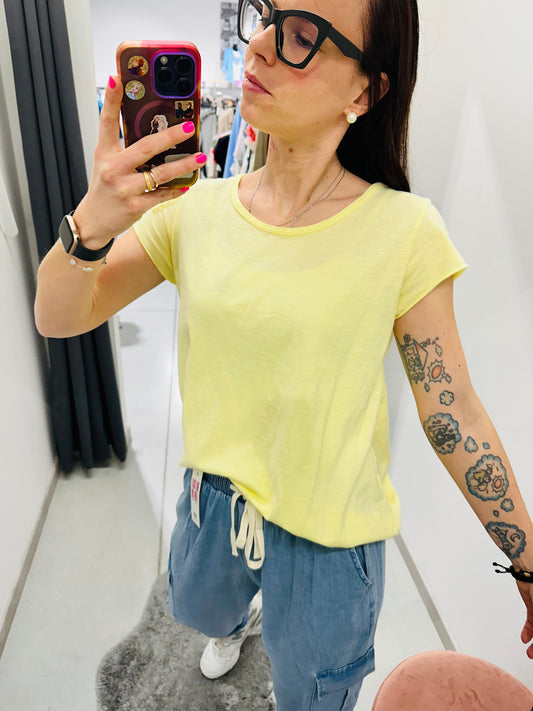 T-SHIRT BASIC TAGLIO VIVO
