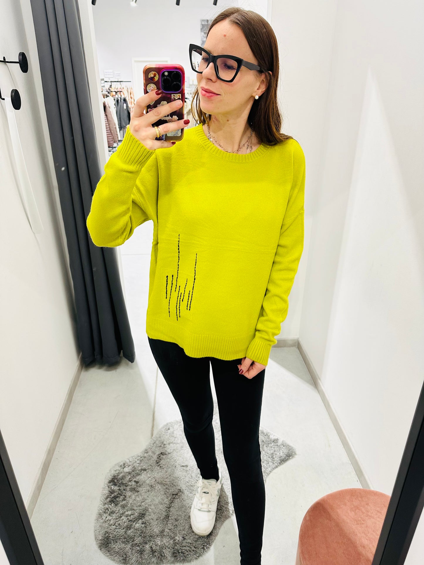 MAGLIONE OVER GRAFFI