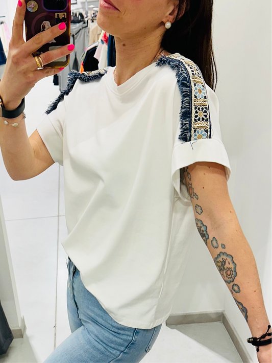 T-SHIRT LISA