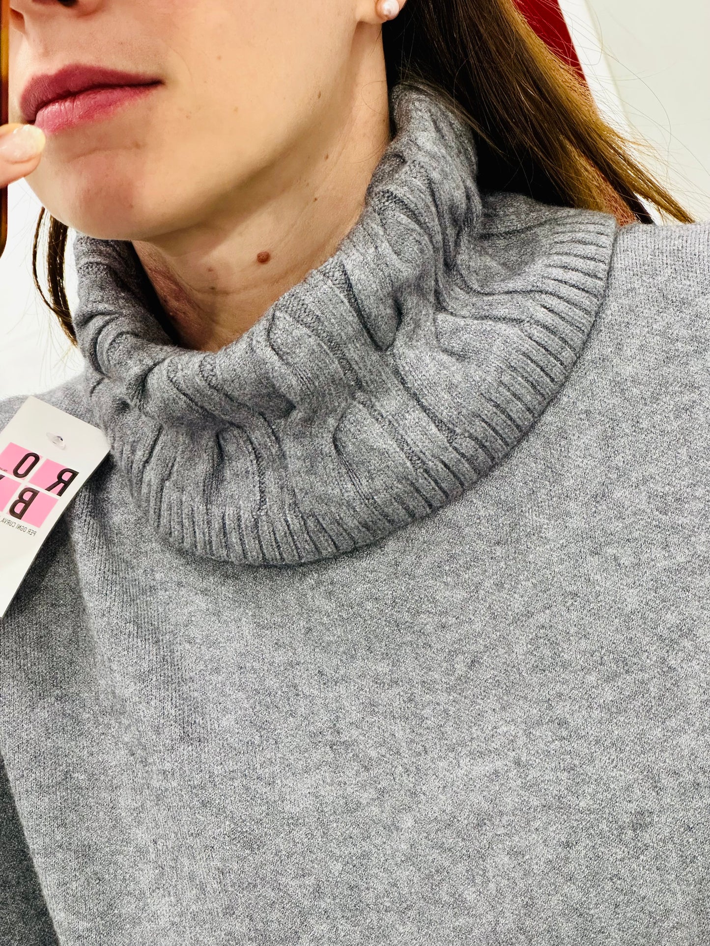 MAGLIONE COLLO/MANICHE LAVORATE CURVY