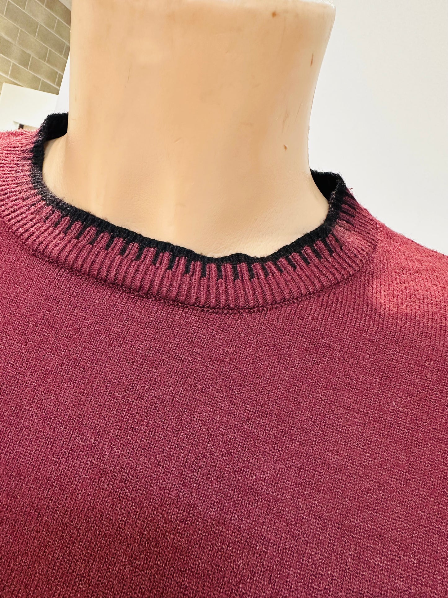 MAGLIONCINO CROP BORDI LAVORATI