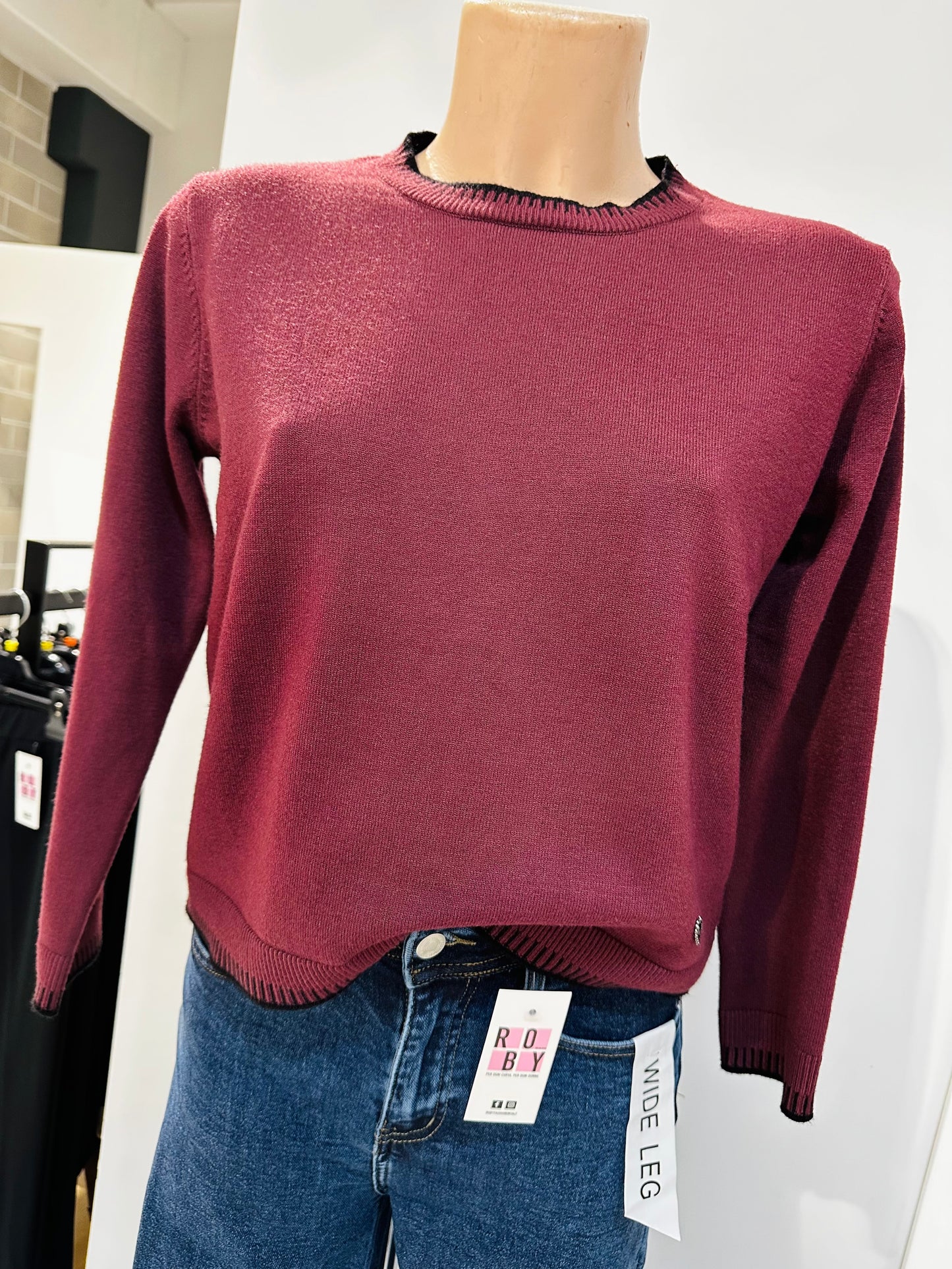 MAGLIONCINO CROP BORDI LAVORATI