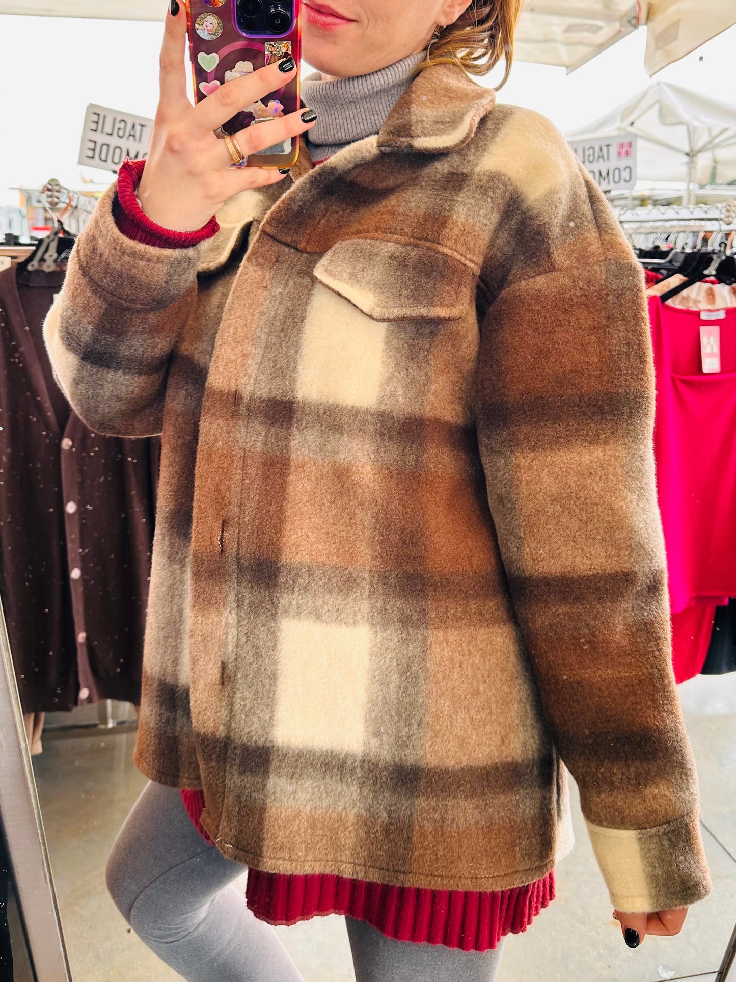 CAPPOTTINO OVER QUADRI