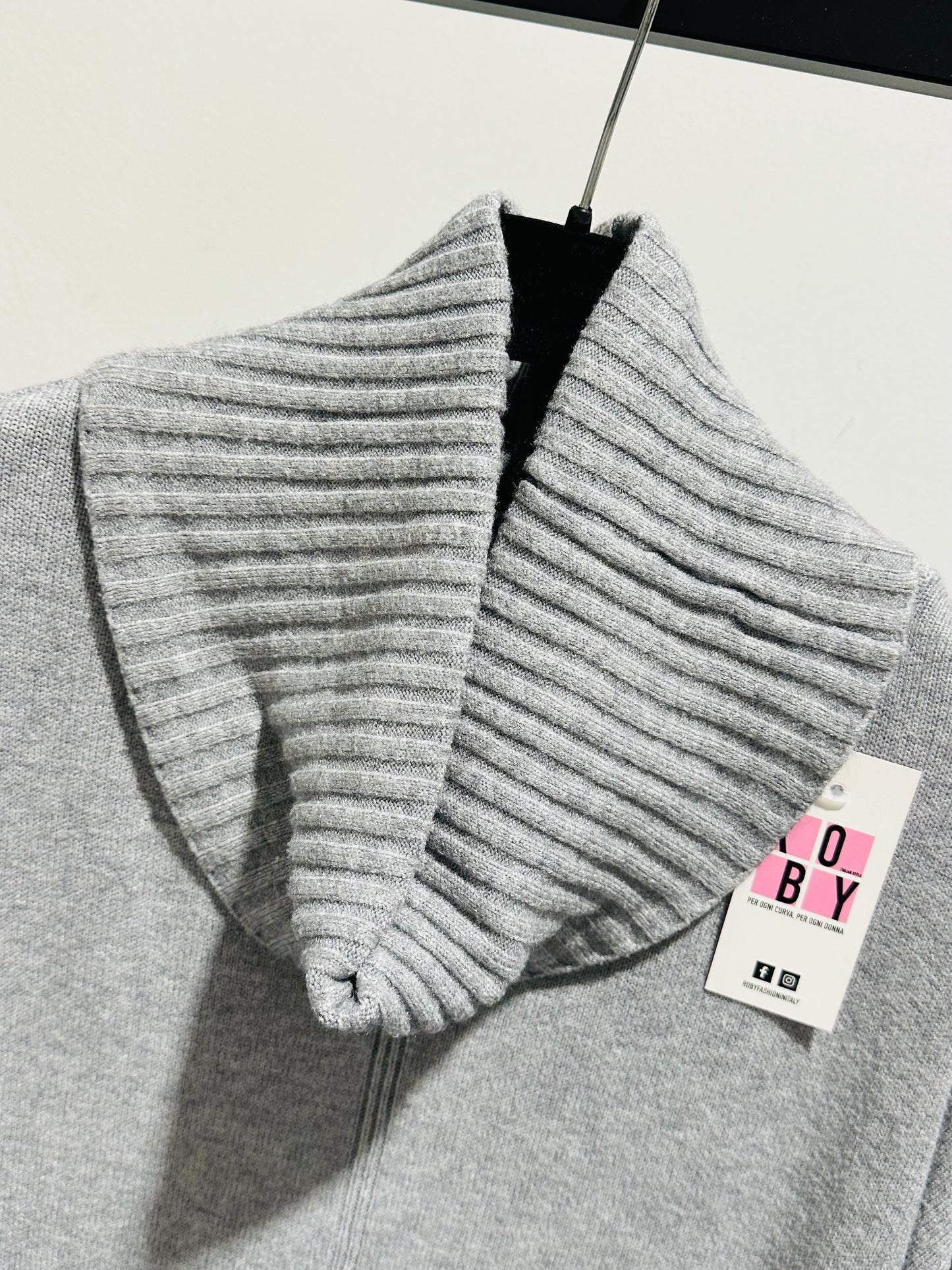 MAXI MAGLIONE COLLO CIAMBELLA CURVY