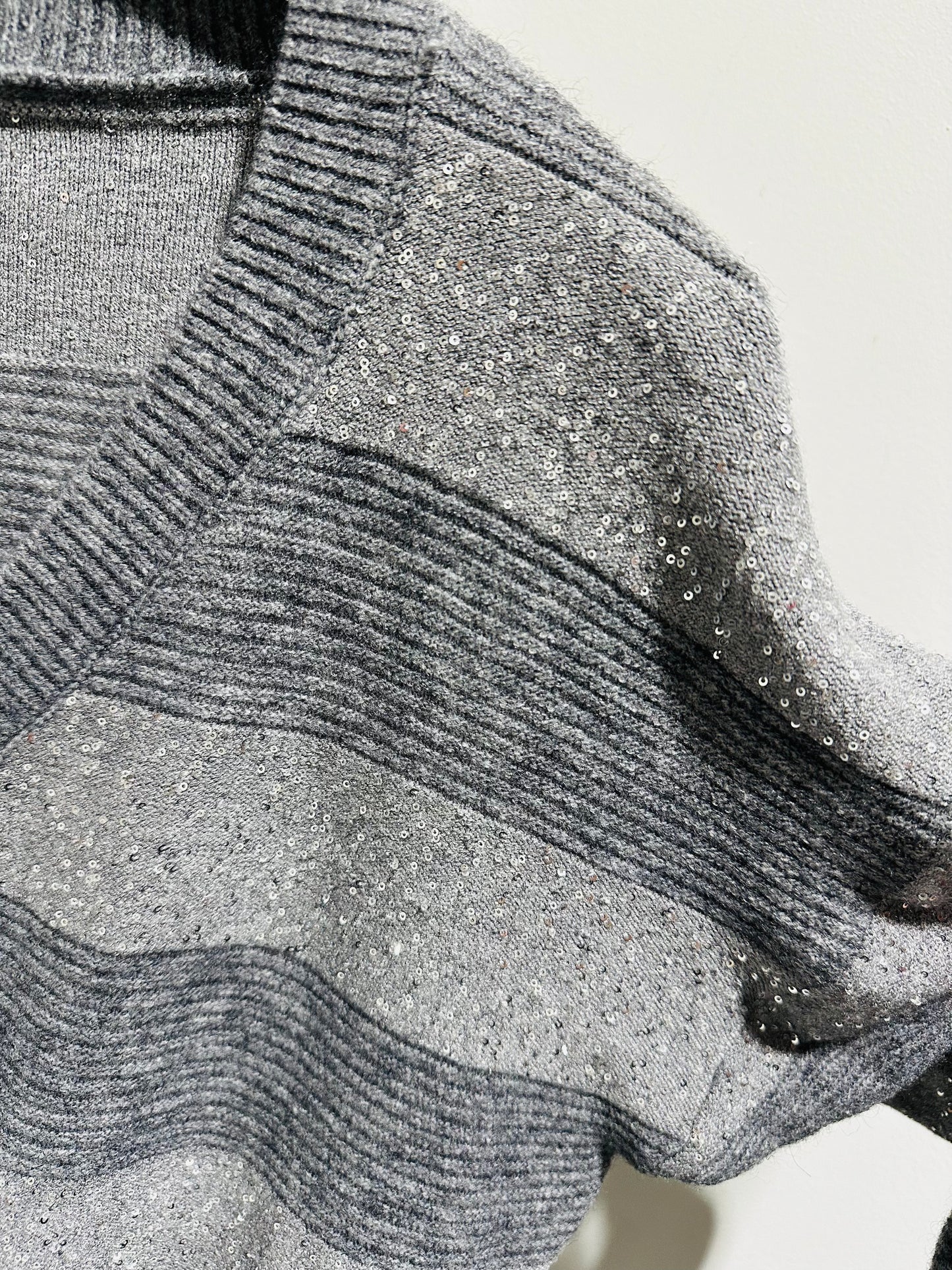 MAGLIONE SCOLLO V PAILLETTES