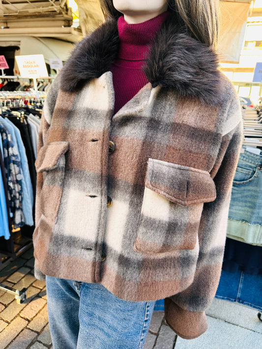 CAPPOTTINO CROP QUADRI COLLETTO ECOPELLICCIA