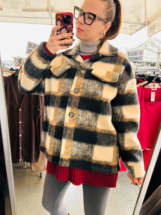 CAPPOTTINO OVER QUADRI