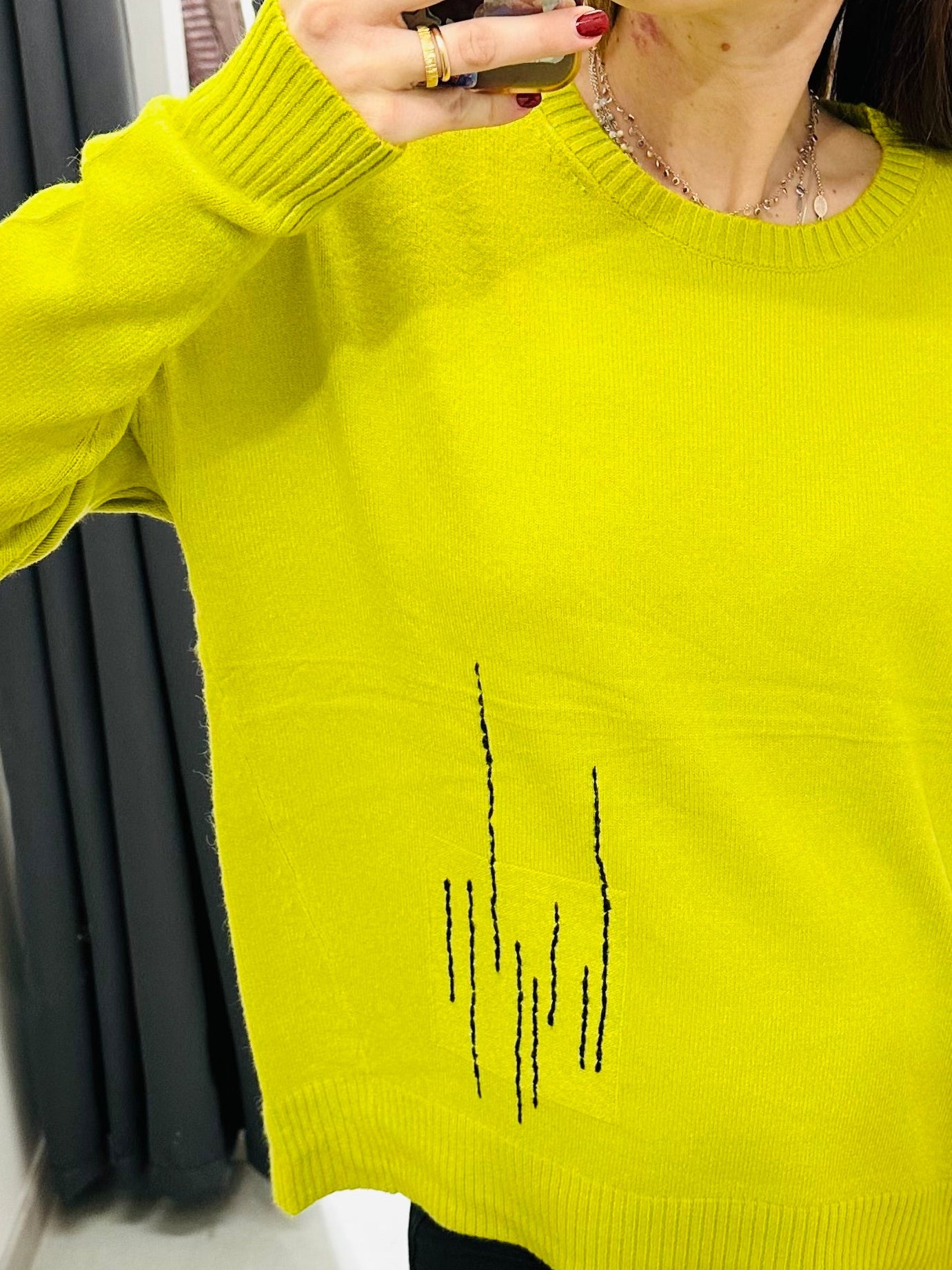 MAGLIONE OVER GRAFFI