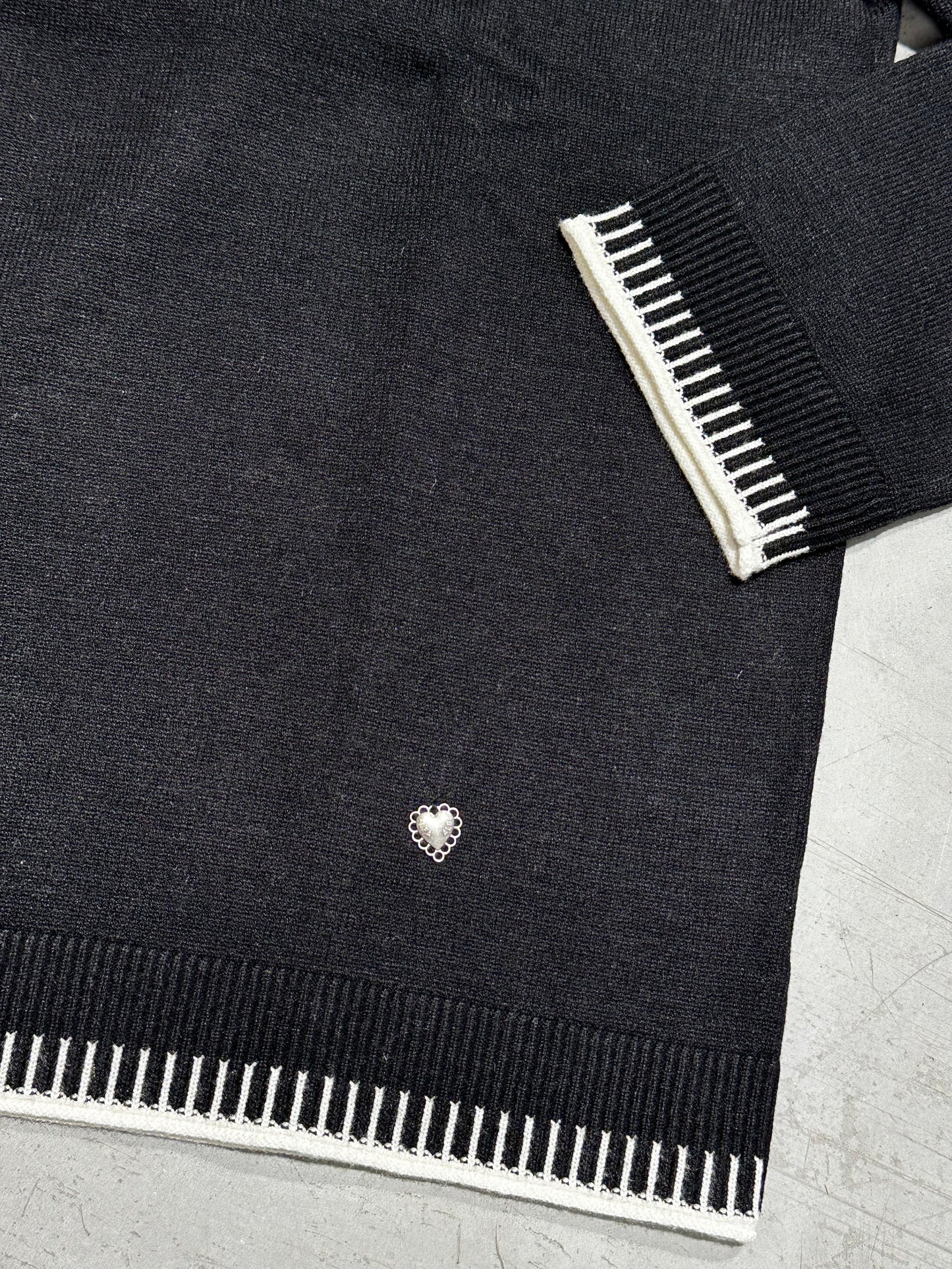 MAGLIONCINO CROP BORDI LAVORATI