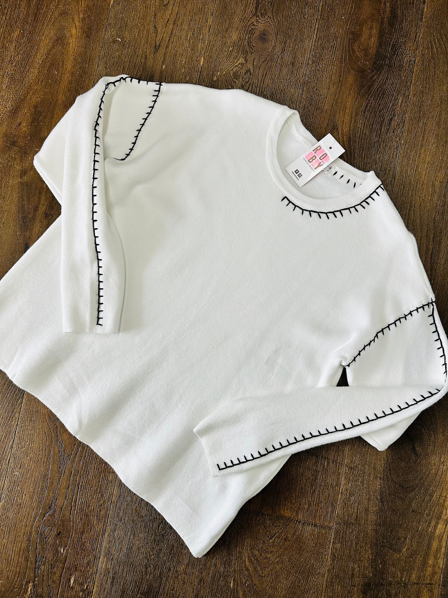 MAGLIONE CUCITURE RILIEVO