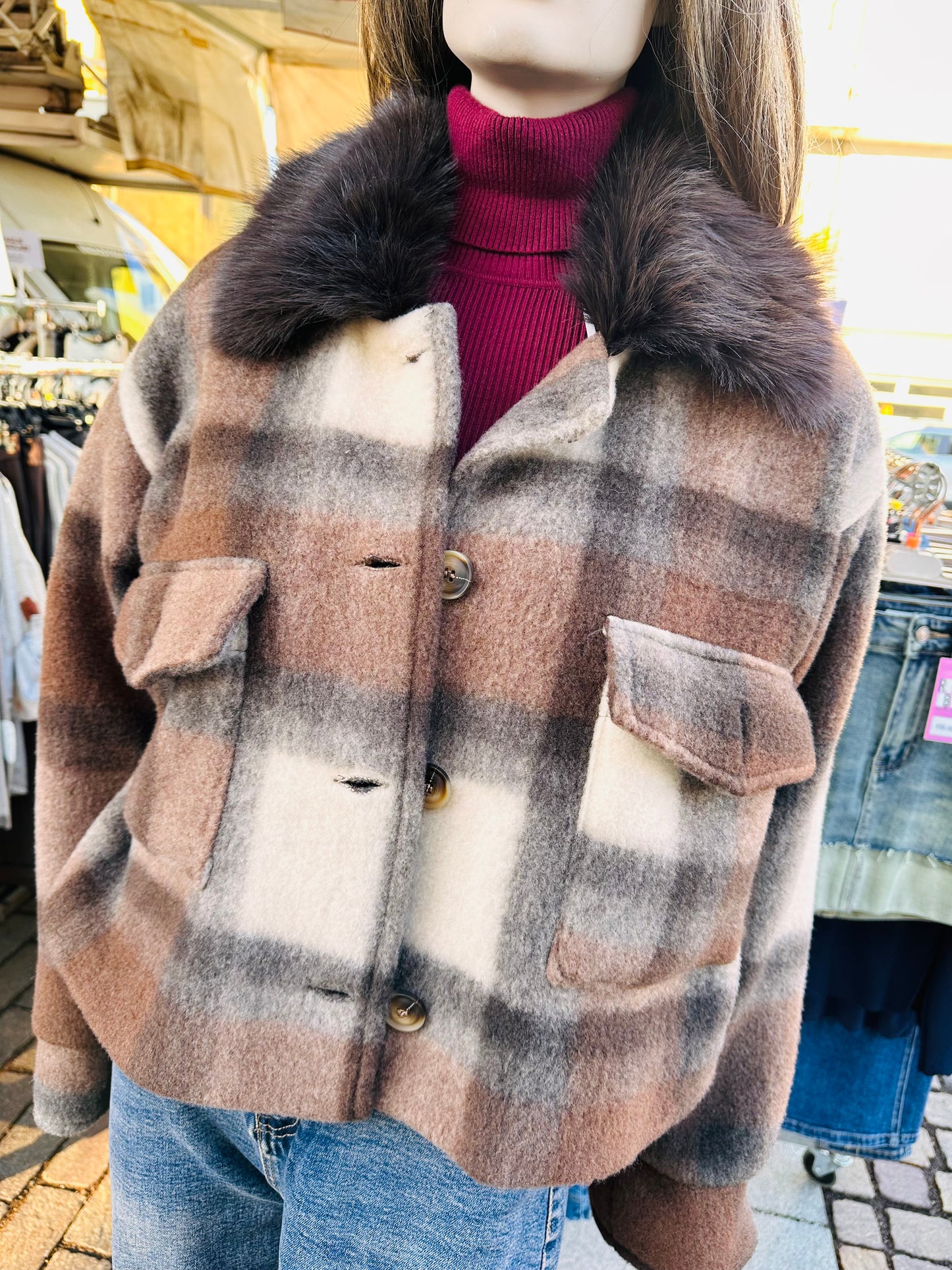 CAPPOTTINO CROP QUADRI COLLETTO ECOPELLICCIA