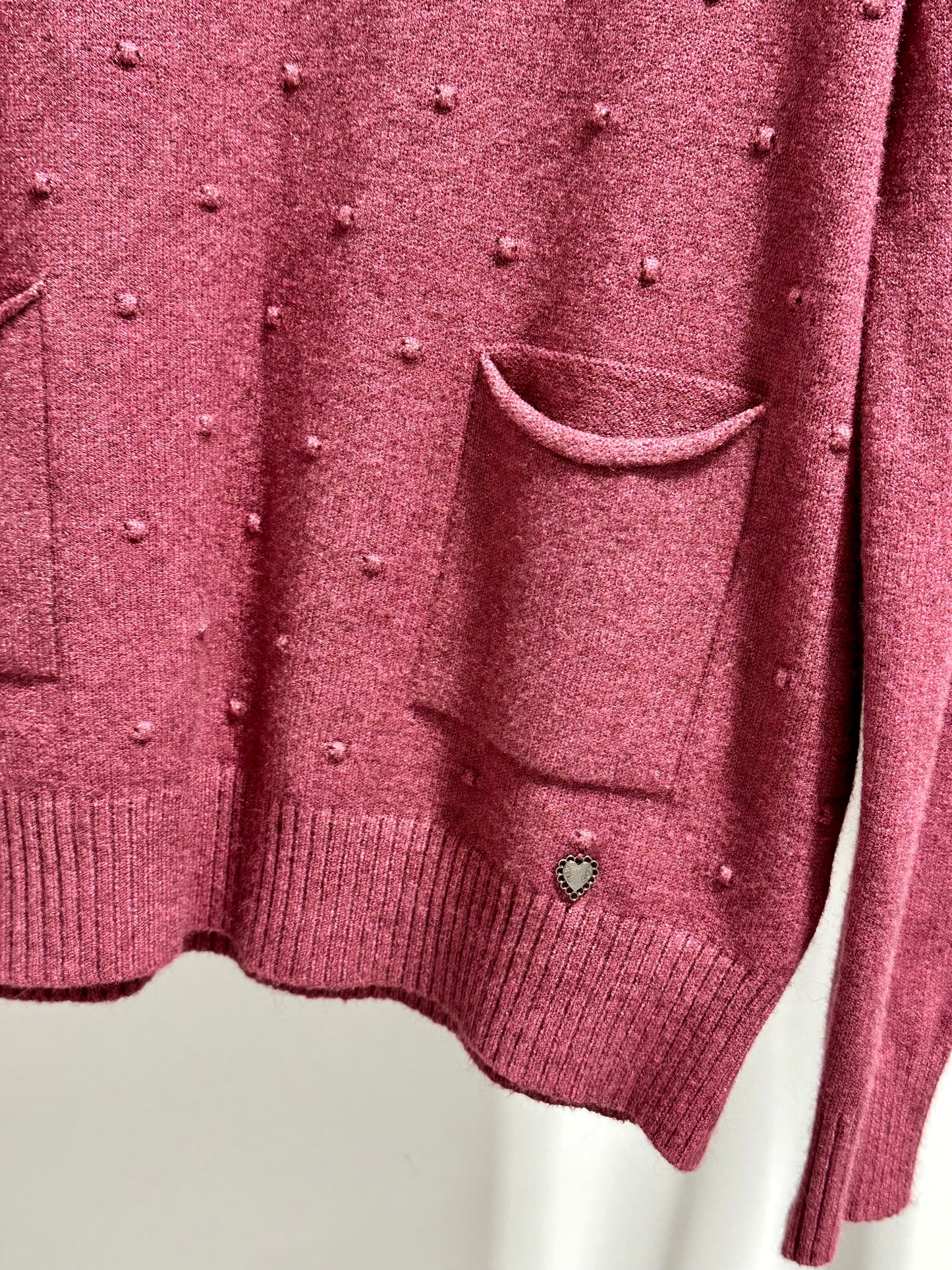 MAGLIONCINO PUNTINI RILIEVO